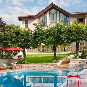 Olea Dei Apartment San Felice del Benaco